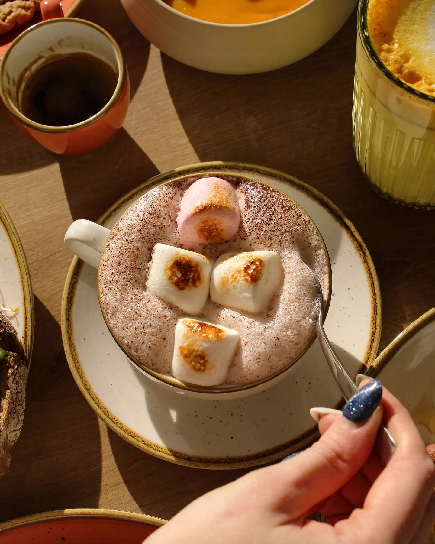 Chocolat chaud avec marshmallows